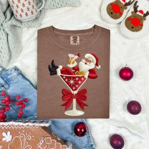 COQUETTE SANTA IN A MARTINI GLASS DRINKING A MARTINI - FAUX YARN - DTF TRANSFER