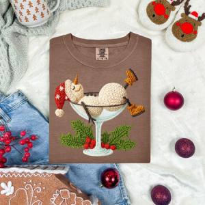 SNOWMAN IN A MARTINI GLASS - FAUX YARN - DTF TRANSFER