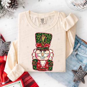 RED AND GREEN NUTCRACKER - FAUX GLITTER - DTF TRANSFER