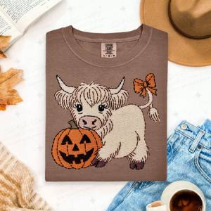 COQUETTE HIGHLAND COW - FAUX EMBROIDERY - DTF TRANSFER