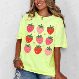 STRAWBERRY GRID - DTF TRANSFER